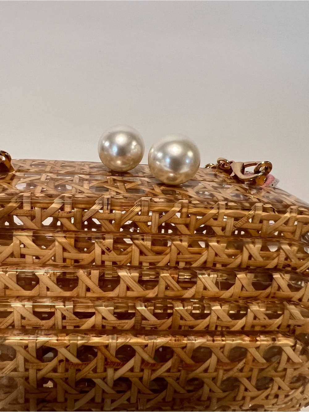 BTB Los angeles
Caillou Clutch in Natural - Picture 4 of 11